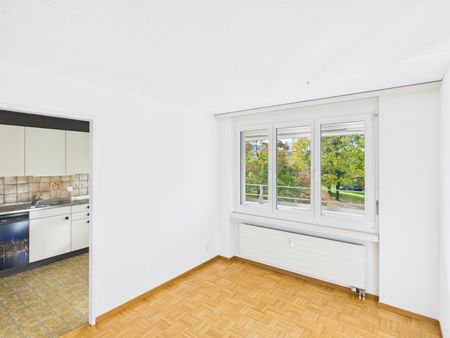 Helle 3.5-Zimmer-Wohnung mit Balkon in Arbon zu vermieten - Photo 4