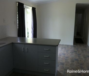 3 BEDROOM HOME ANDERGROVE - Photo 5