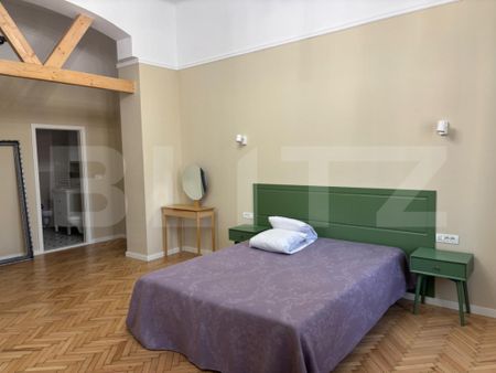 Vilă istorică 3 camere, 100 mp, zona Central - Fotografie 5