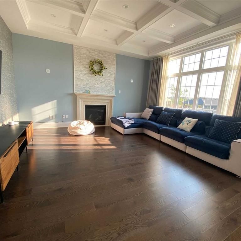 For Lease - 2 Castle Mountain Court, King, Ontario - Photo 1