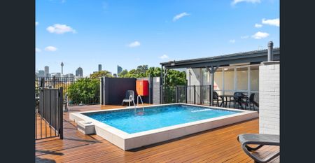 Hereford Court Studio - Photo 5