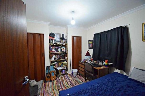 Stanmore, SO22 - Photo 1