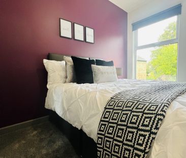 BEDROOM 2 – LARGE DOUBLE ENSUITE - Photo 6