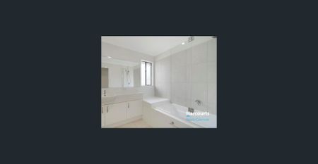 Situated on a corner block in the growing suburb of Park Ridge, this well-presented low set home offers comfort, convenience and easy living. - Photo 5