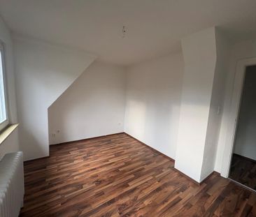 4-Zimmer-Wohnung in Wilhelmshaven-City mieten - Foto 3