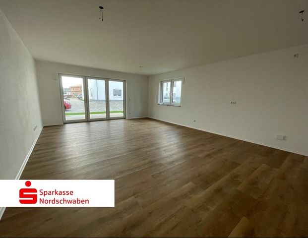 Zur Miete: 2-Zimmer-Neubauwohnung im Erdgeschoss! - Photo 1