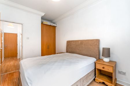 Boyne House, Custom House Square, IFSC, Dublin 1, D01 DD30 - Photo 4