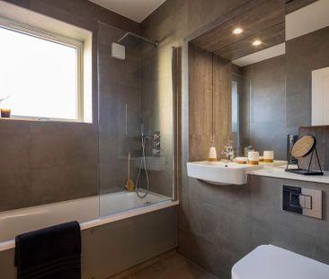 3 bedroom townhouse to rent - Photo 1