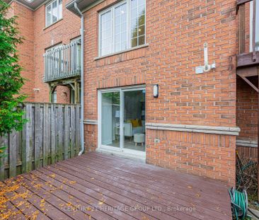 For Lease - 114 Millcliff Circle, Aurora, Ontario - Photo 1