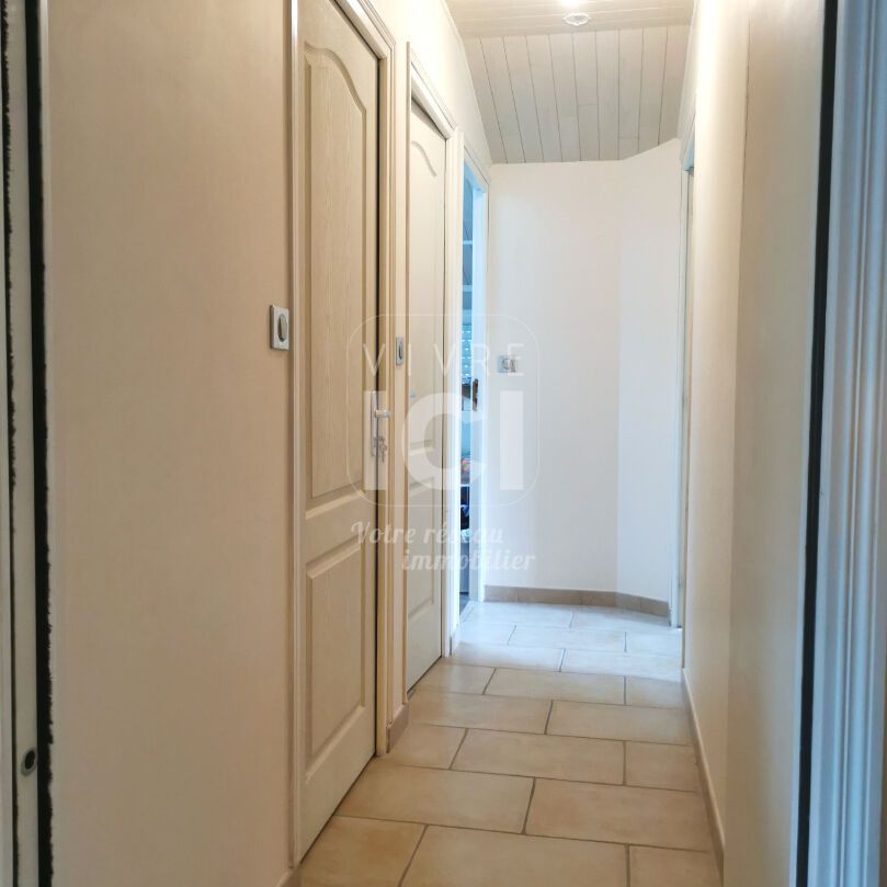 Location Maison 3 pièces 83m² - Photo 1