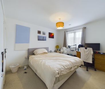 Cornwell avenue, crawley - Photo 5