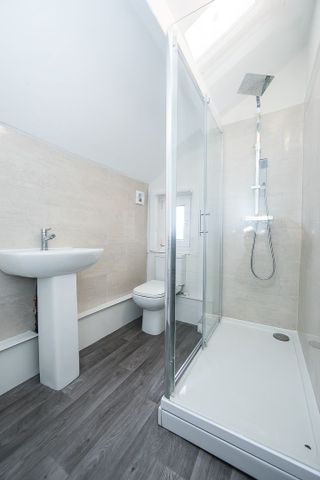 Manor Drive, Hyde Park, Leeds - Photo 2