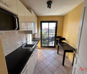 Location Appartement 2 pièces 48m² - Photo 6