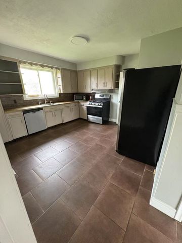 For Lease - 140 Ninth Avenue, Kitchener, Ontario - Photo 5