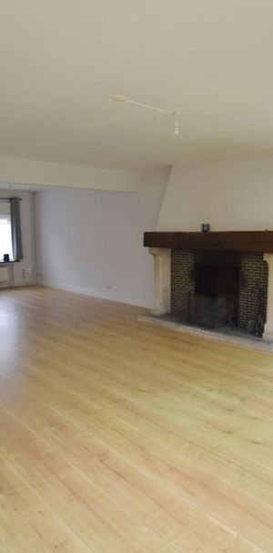 Huis te huur in Assebroek voor € 850 met 2 slaapkamers - Photo 1
