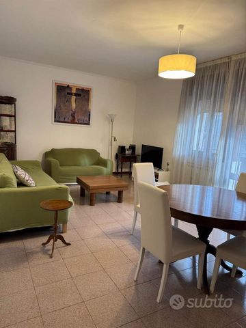 Rif.2 MATRIMONIALI E 2 SERVIZI| appartamento vene - Photo 2