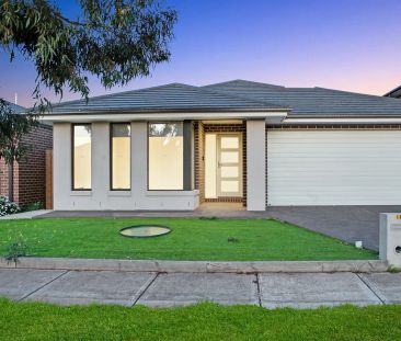 “Family Home in the Heart of Werribee!” - Photo 1