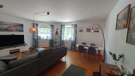 Slottsgatan, Eskilstuna - Photo 4