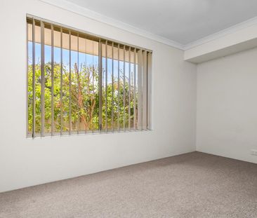 40A Torenia Way, Yangebup, WA 6164 - Photo 6