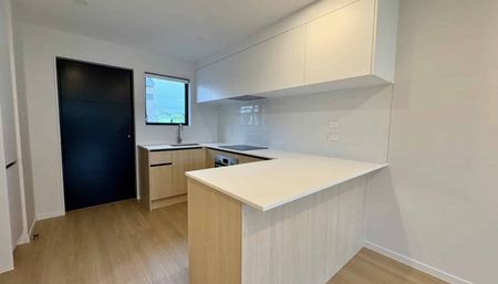 Blockhouse Bay, 3 bedrooms - Photo 4