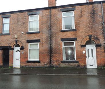 2 bedroom terraced house to rent - Photo 4
