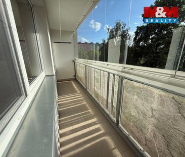 Pronájem bytu 3+1 65 m², Svídnická 508, Praha - Фото 3