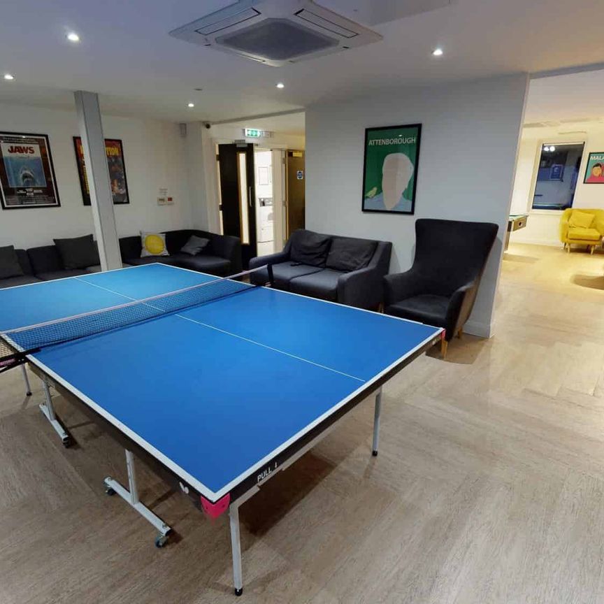 Gold Studio - Photo 1