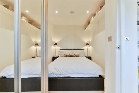 Novellus Court, Epsom - Photo 5