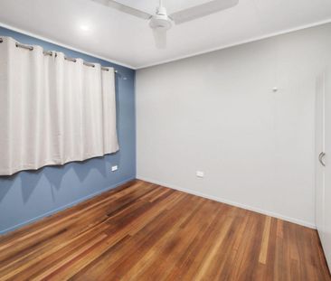 8 Birun Street, Woodridge QLD 4114 - House For Rent | Domain - Photo 2