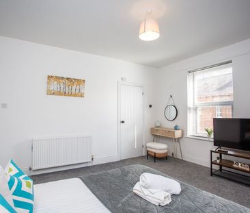 John Street - Photo 3