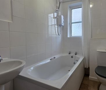 Castlefields, Leominster - Photo 2