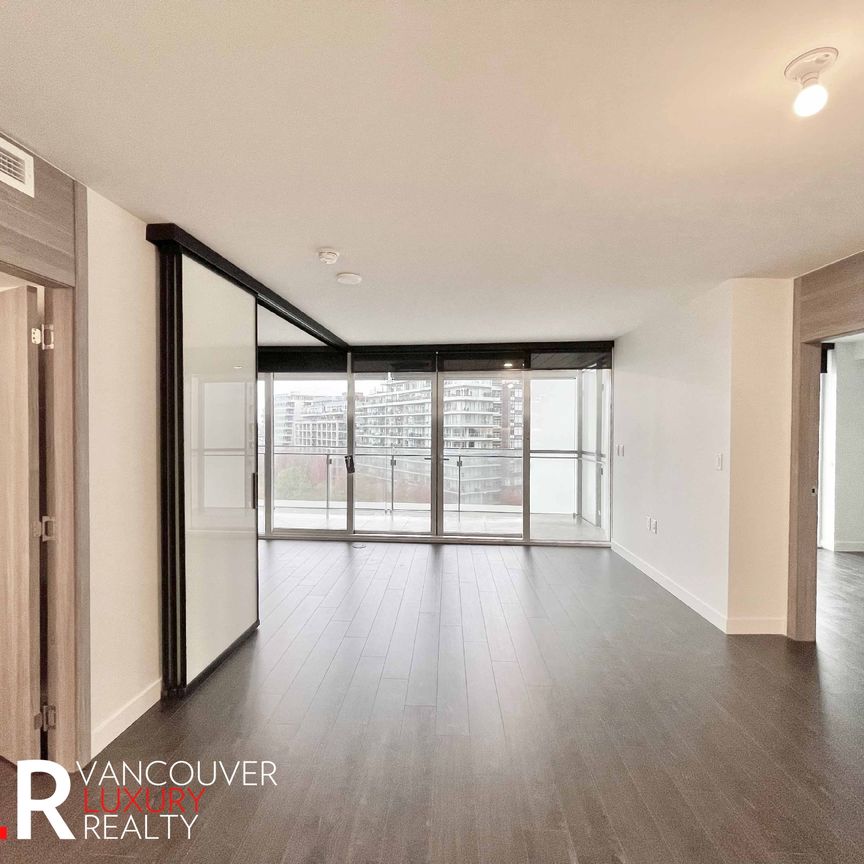 Condo in Vancouver West Side, BC - Photo 1