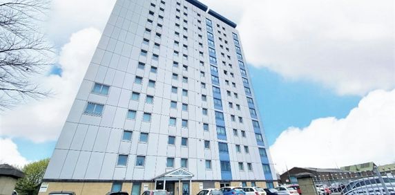 Apartment to rent on - Photo 2