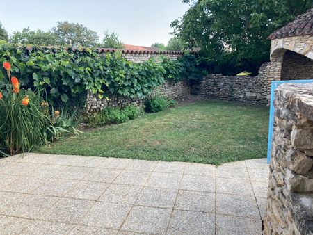 Location appartement 2 pièces, 43.00m², Doix lès Fontaines - Photo 2