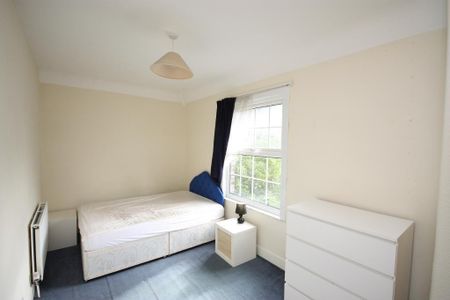 Old Oak Common Lane, East Acton, London, W3 7DT - Photo 4