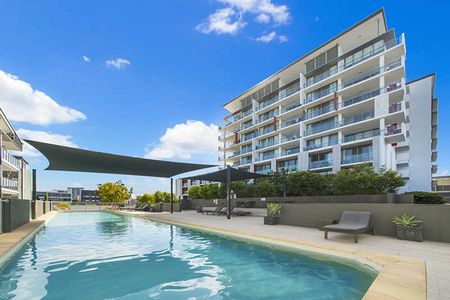 Spacious family home in sought-after Annandale - Photo 5