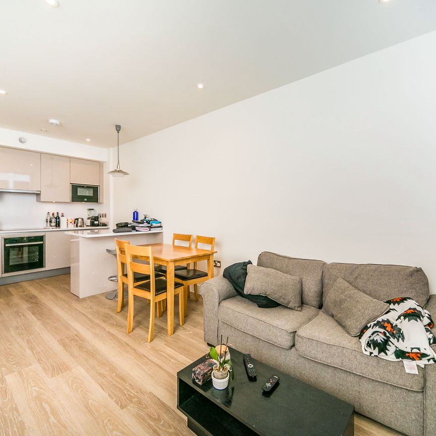 1 bedroom apartment to rent - Photo 1