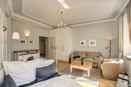 Bright 1-room apartment, Munich-Gärtnerplatzviertel - Photo 2