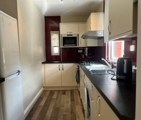 2 bedroom flat to rent - Photo 3