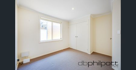 MODERN FAMILY HOME - Photo 5