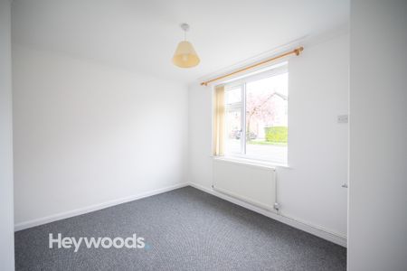 3 bed semi-detached house to rent in Whitfield Avenue, Westlands, Newcastle-under-Lyme ST5 - Photo 5