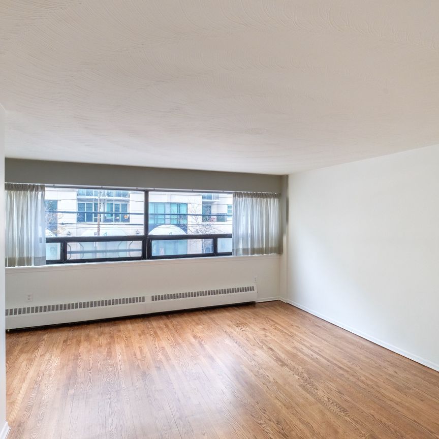 For Lease - 643A Mt. Pleasant Road Unit# 1, Toronto, Ontario - Photo 1