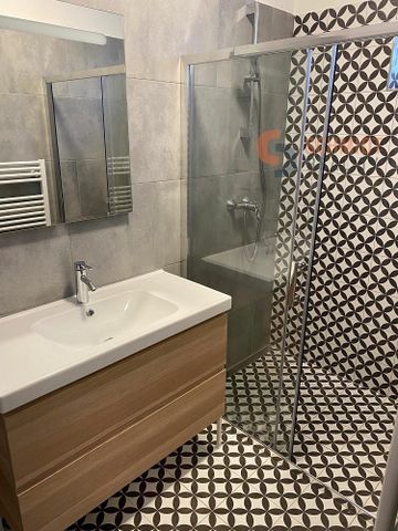 Pronájem bytu 2+1 68 m² - Fotografie 4