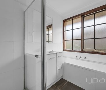 40 Pennyroyal Crescent, KURUNJANG - Photo 1