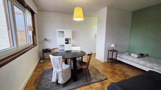 Location Appartement 1 Pièce 27 m² - Meublé - Photo 1