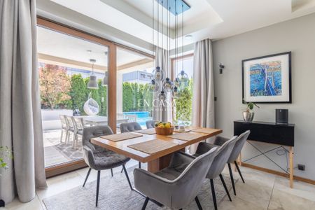 Wolnostojący dom z basenem w Wawrze blisko S2 - Photo 4