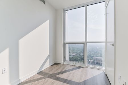 For Lease - 1 Yorkville Avenue Unit# 4808, Toronto, Ontario - Photo 4