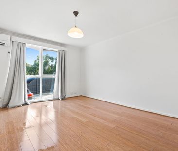 **REGISTER TO INSPECT VIA REALESTATE.COM.AU LINK & PHOTO ID MUST BE... - Photo 4