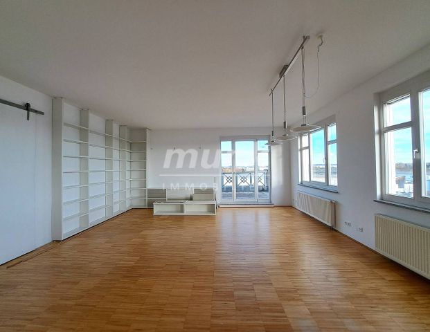 Lichtdurchflutete Penthousewohnung - Photo 1