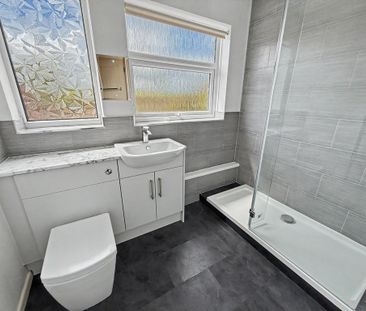 Yew Tree Drive, Bayston Hill, Shrewsbury, SY3 0PL - Photo 6